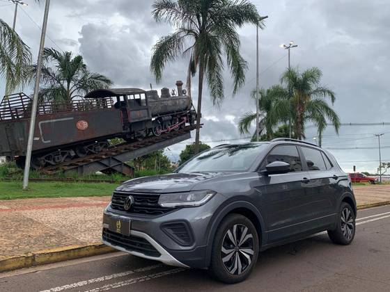 VOLKSWAGEN T-CROSS 1.0 200 TSI TOTAL FLEX AUTOMÁTICO